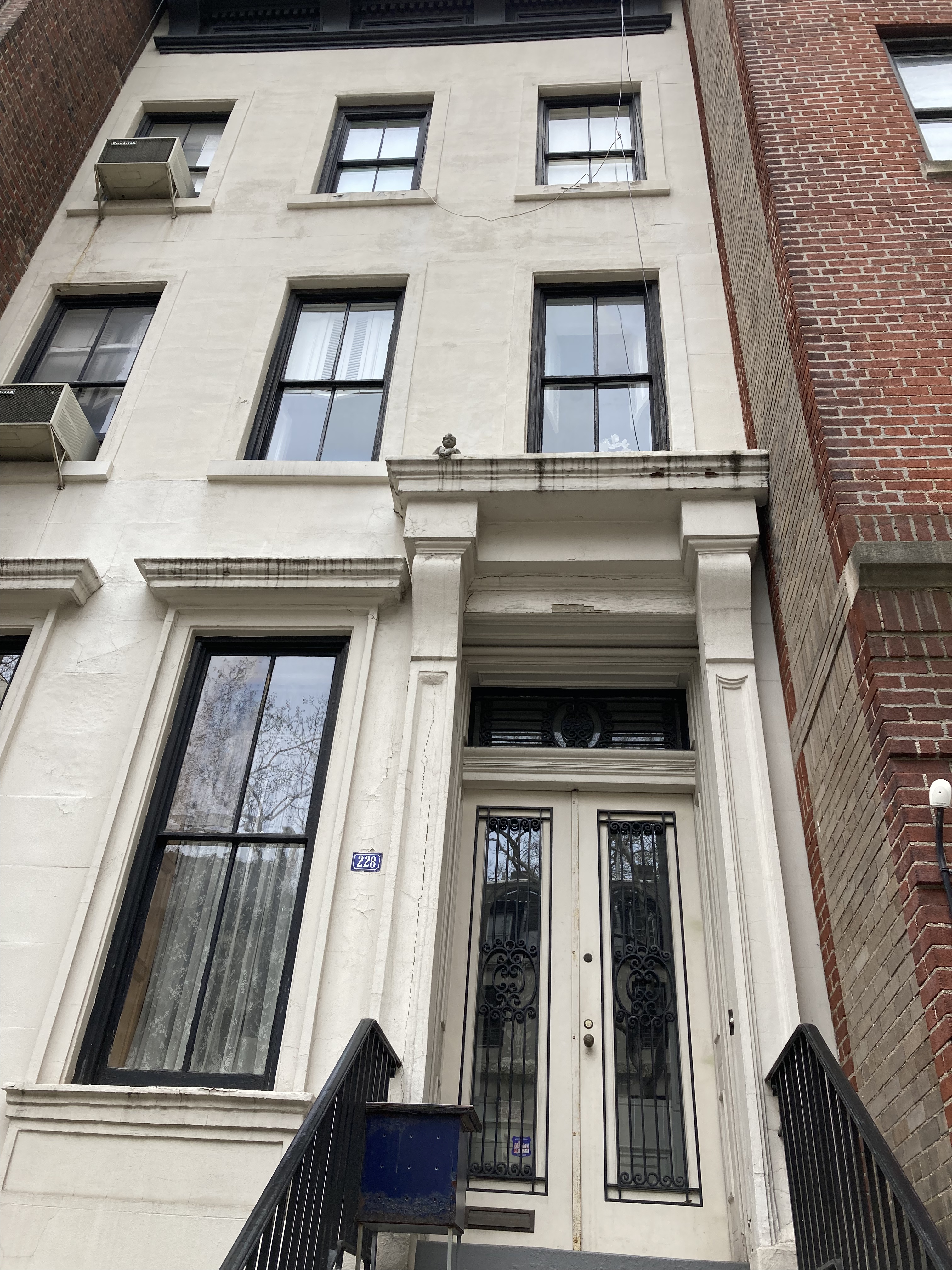 000DFE03-5AF7-40BD-A1D3-E47411B1DF71